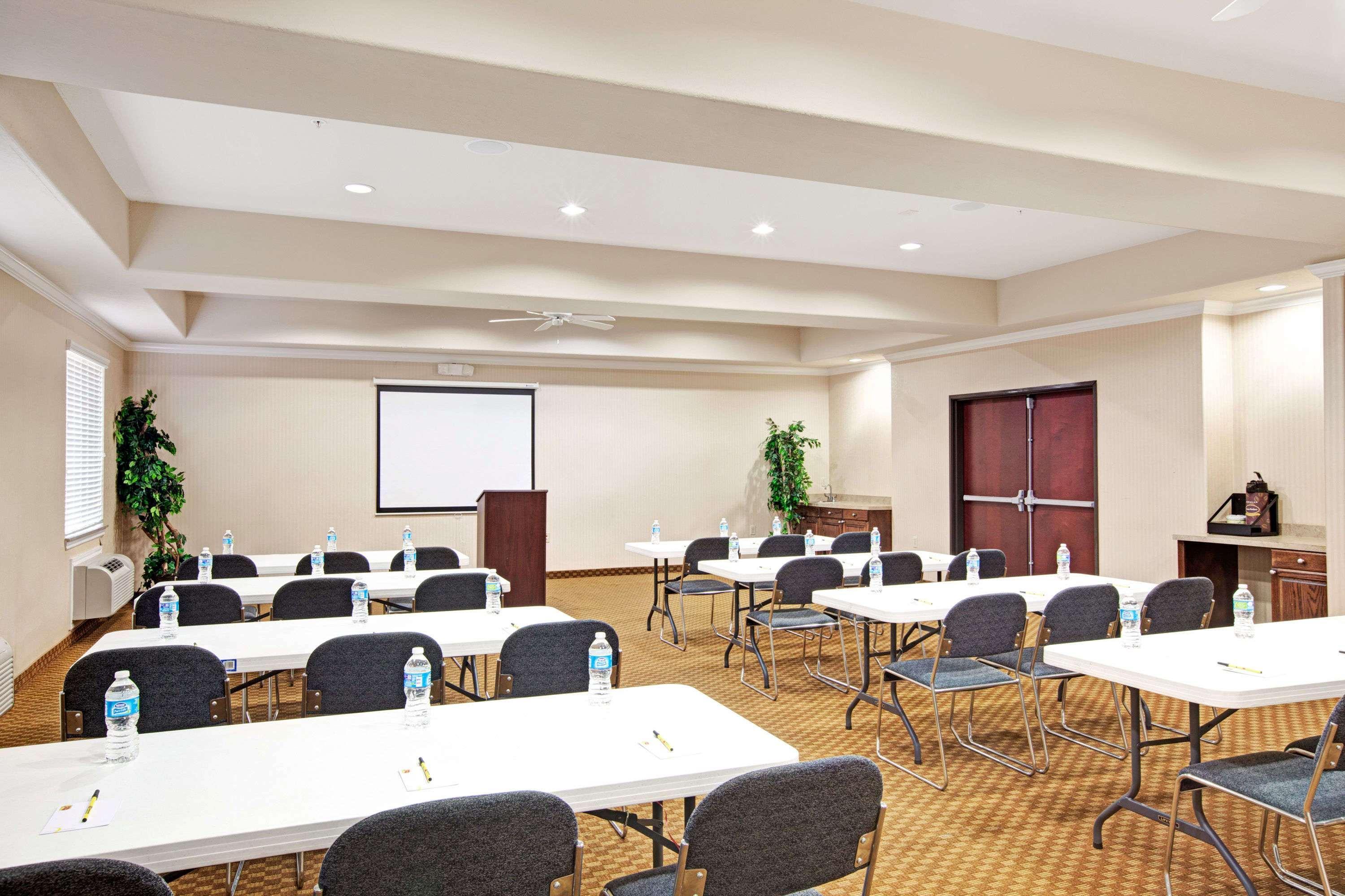 Aldine Super 8 By Wyndham Iah West/Greenspoint מראה חיצוני תמונה