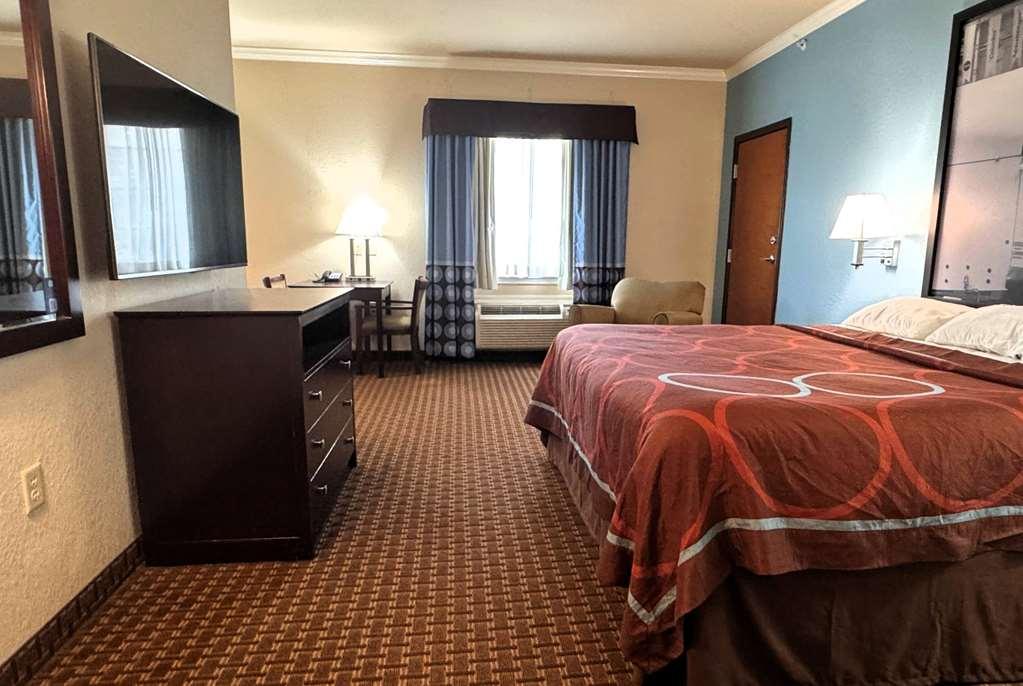 Aldine Super 8 By Wyndham Iah West/Greenspoint חדר תמונה